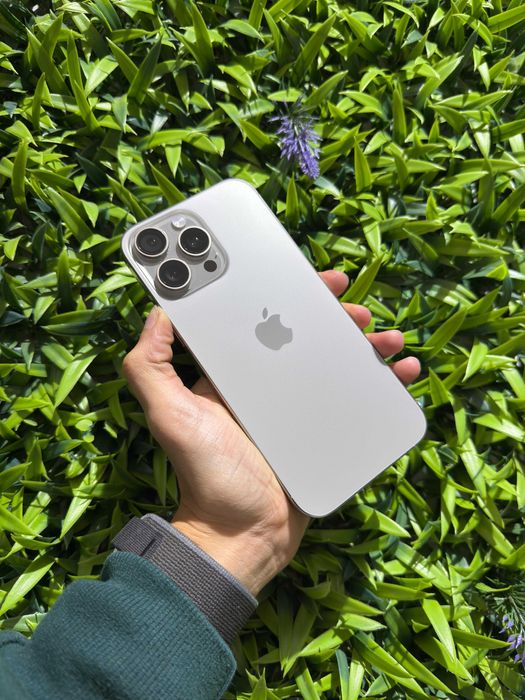 Apple iPhone 16 Pro Max 256GB Titânio Natural - Loja Ovar