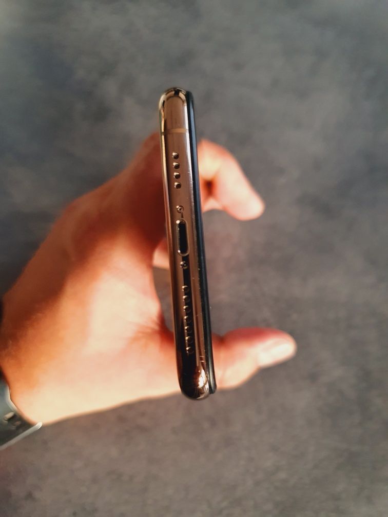 Iphone 11 pro max 64 GB Złoty