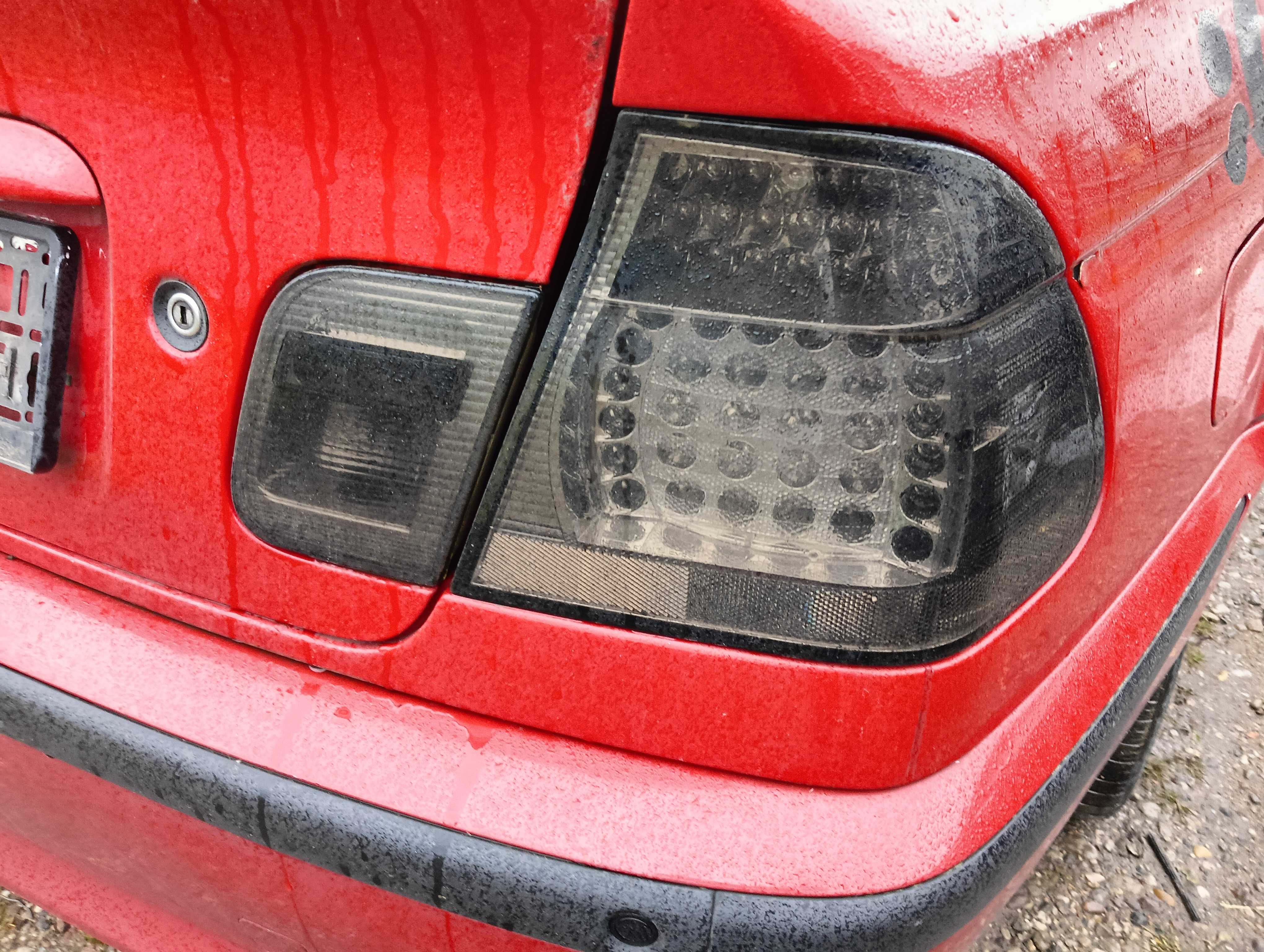 bmw e46 lampy tył ciemna e46