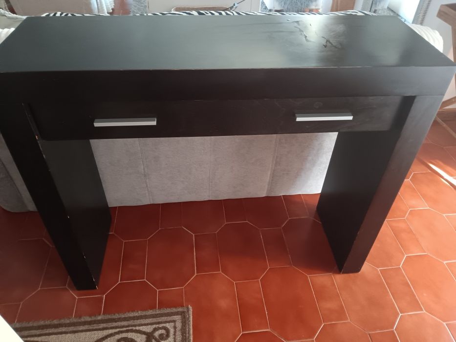 Móvel com gaveta usado