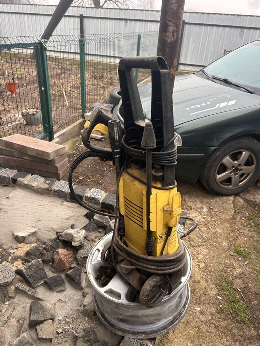 Автомойка Karcner .