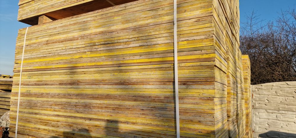 Sklejka trojwarstwowa 21 mm 200x 50 stemple szalunki blaty
