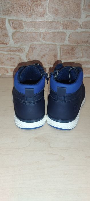 Ботинки утеплені,теплі.Кросівки.