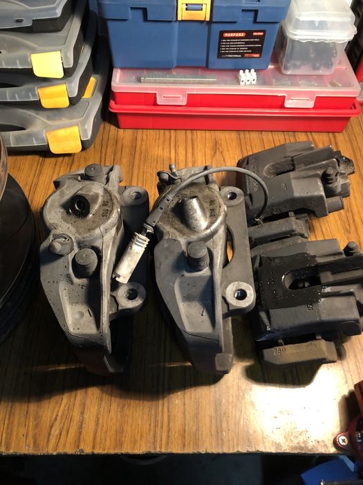 Jogo de Travoes bmw 520 e E61 marca ATÉ