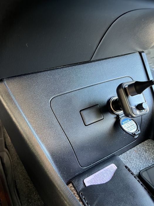 Продається Toyota Prius в технічно відміному стані.