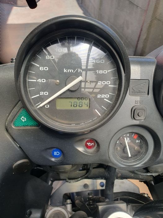 Honda Varadero 1000 XL 7.000 km !!! NOWA !!