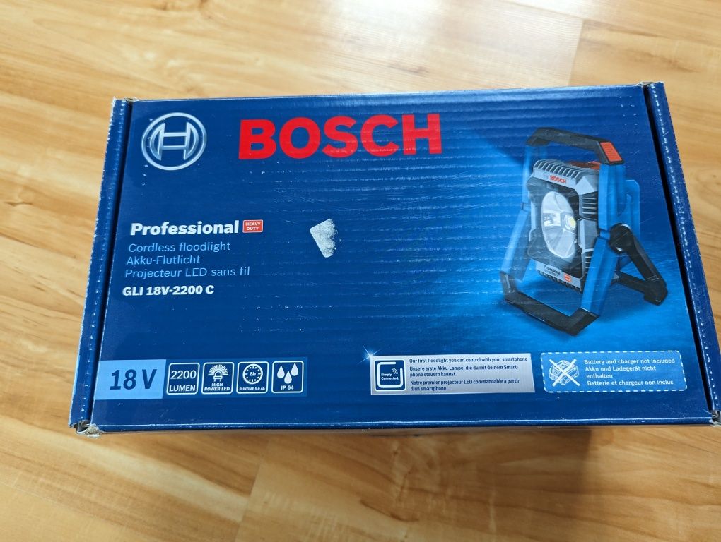 Lampa akumulatorowa Bosch gli 18v-2200 c nowa