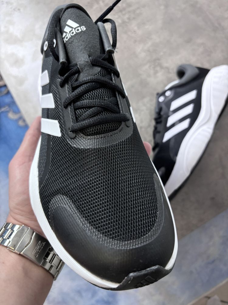 Чоловічі кросівки для бігу adidas Response GW6646 кроссовки мужские