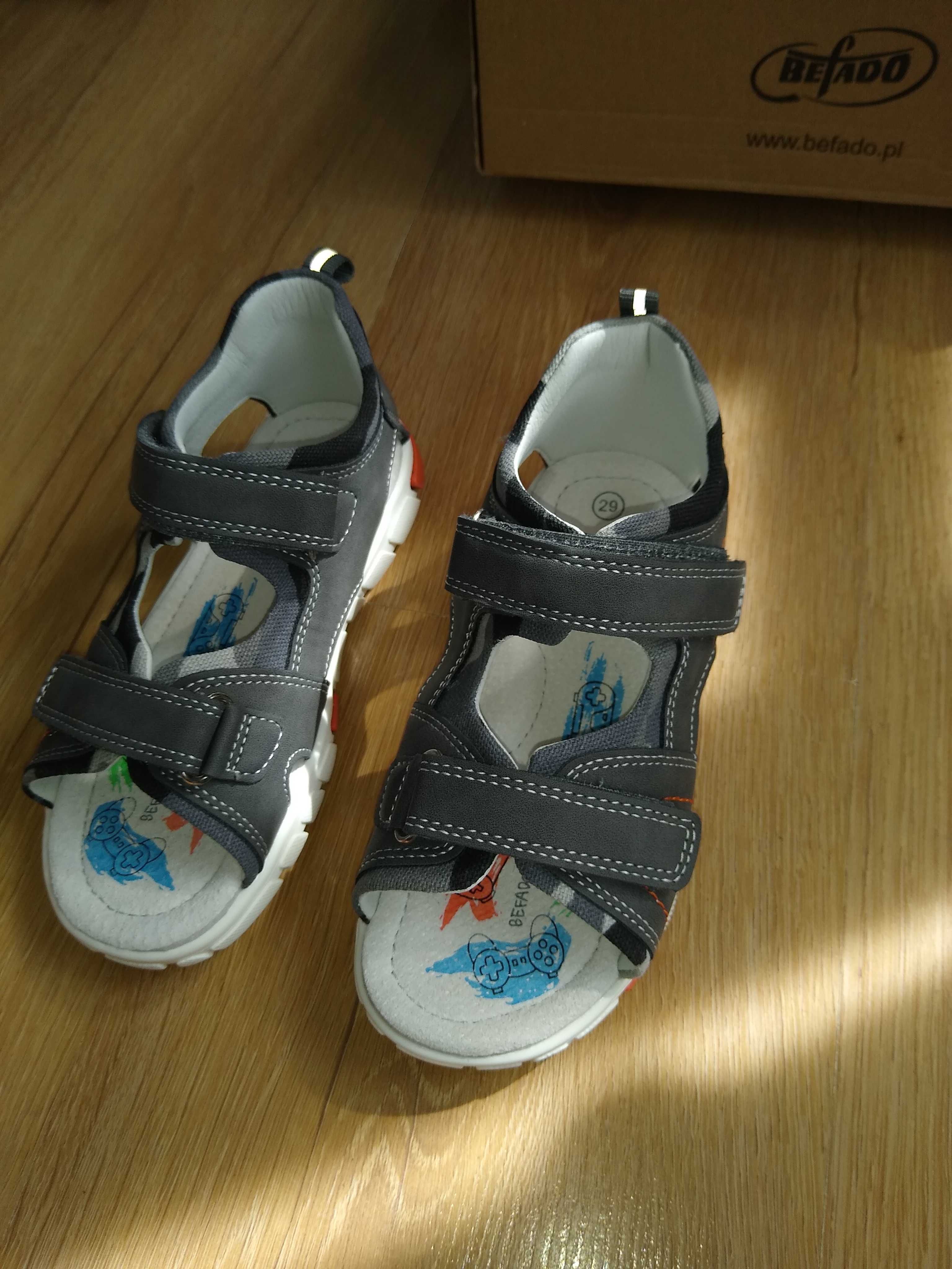 Sandały Befado nowe