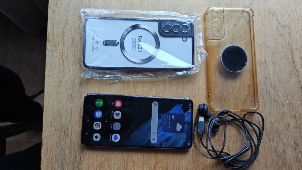 Samsung galaxy s21 5G  8/128gb на экрані нове  захістне скло