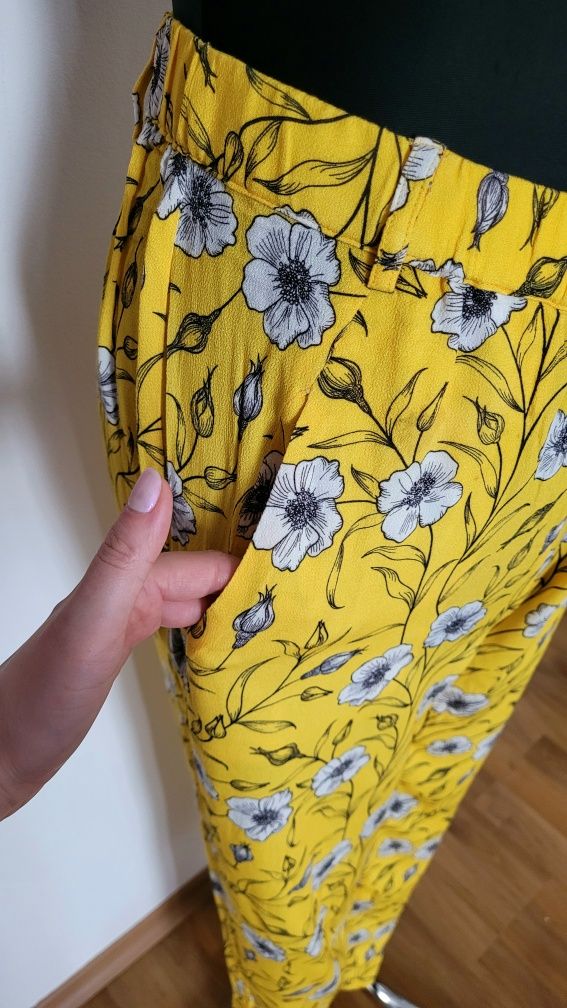 Nowe spodnie damskie flary kuloty fruwajki wysoki stan kwiatowy print