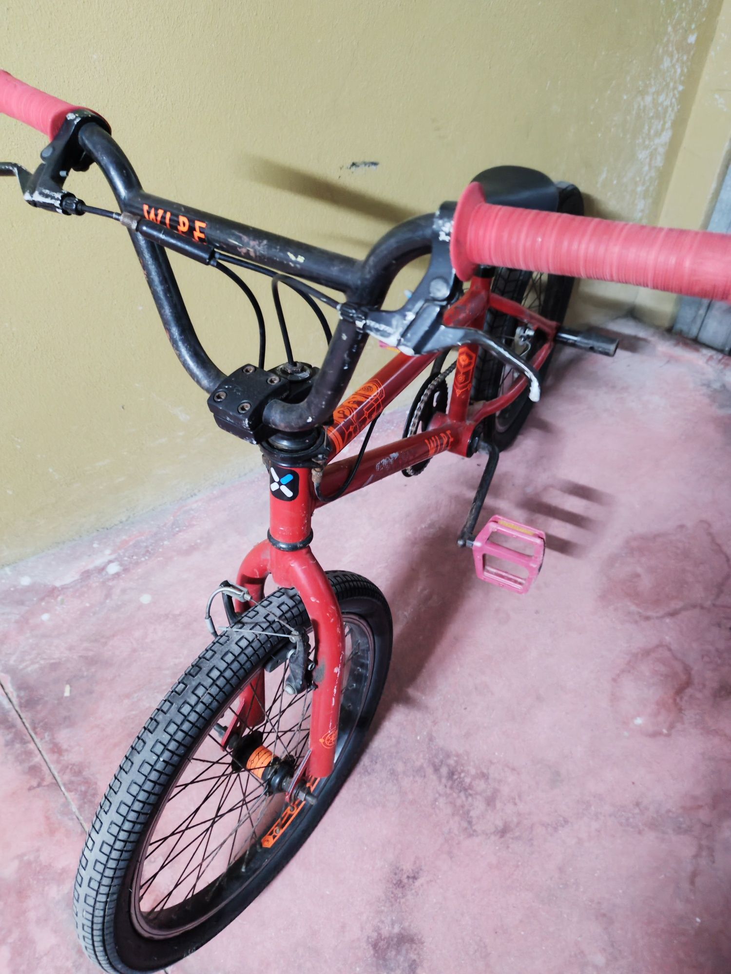 Bicicleta BMX  wipe 320 roda 20"