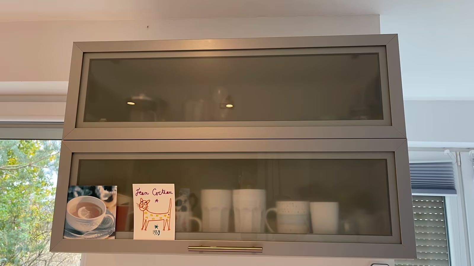 Biała kuchnia L front połysk piec, płyta ceramiczna, lodówka, 2 szafki