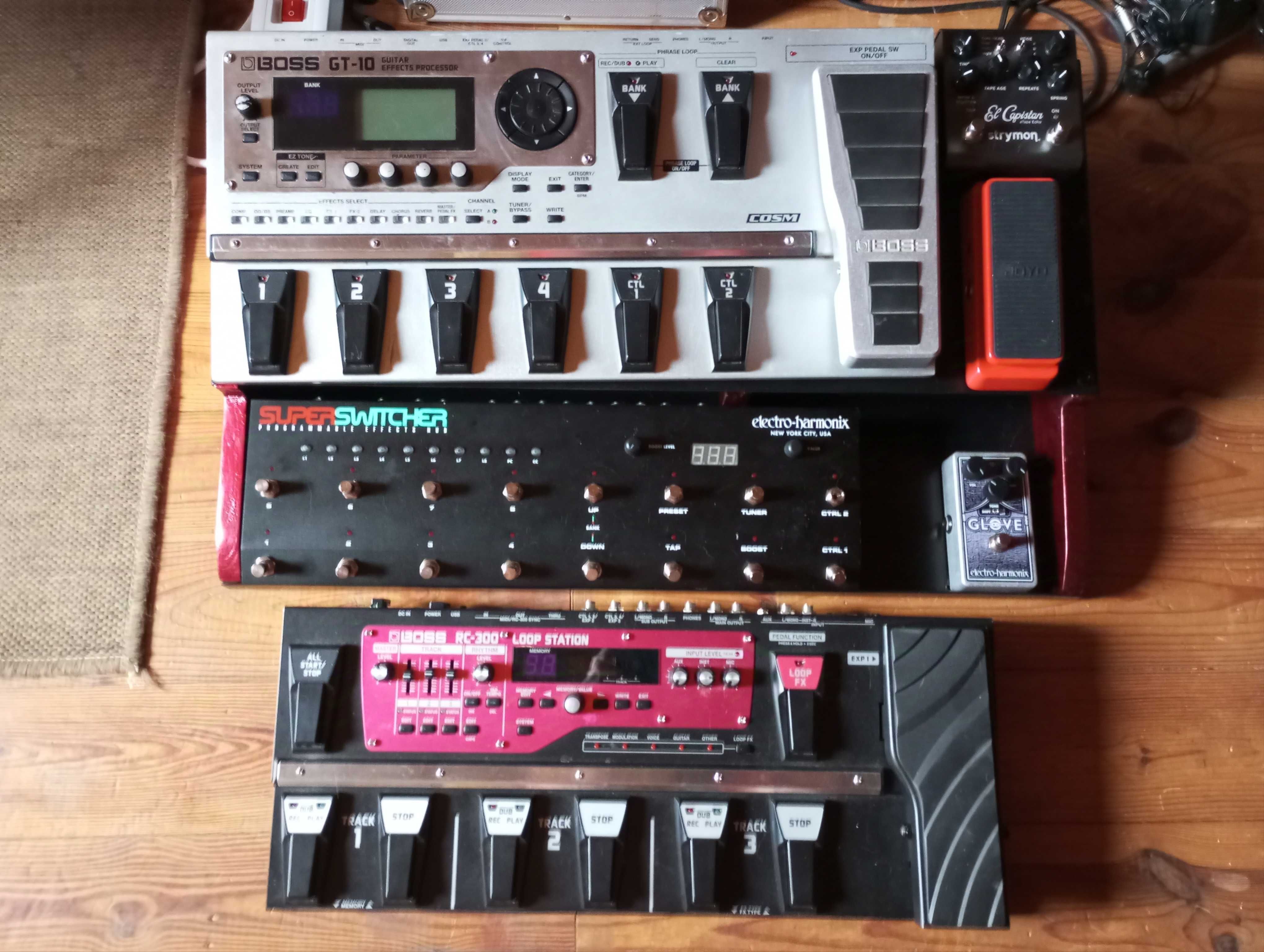BOSS GT -10 multiefekt do gitary