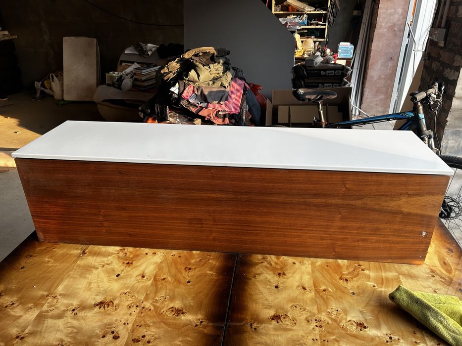 Szafki  RTV biało brązowe