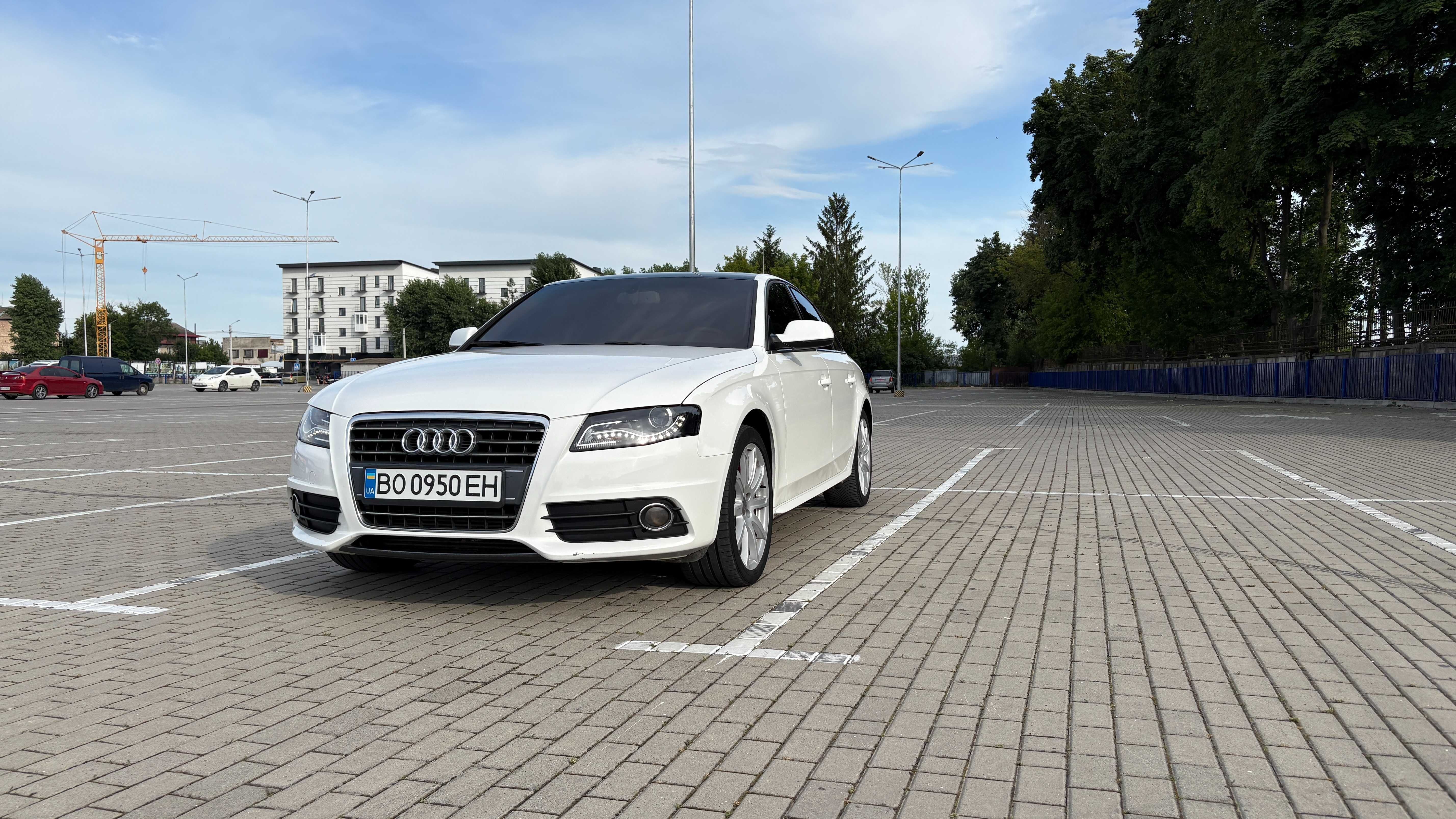 Audi A4 B8 S line 2.0 TFSI 211 к. с. 2012 р.