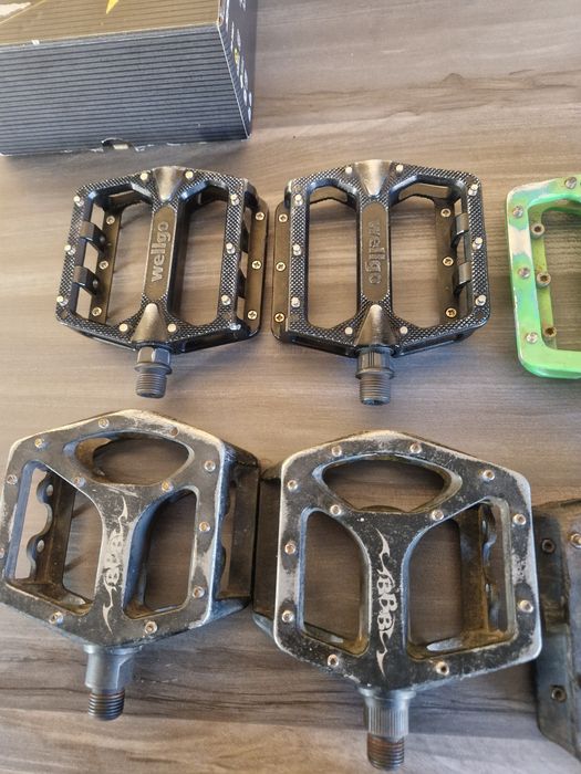 Pedais plataforma/encaixe