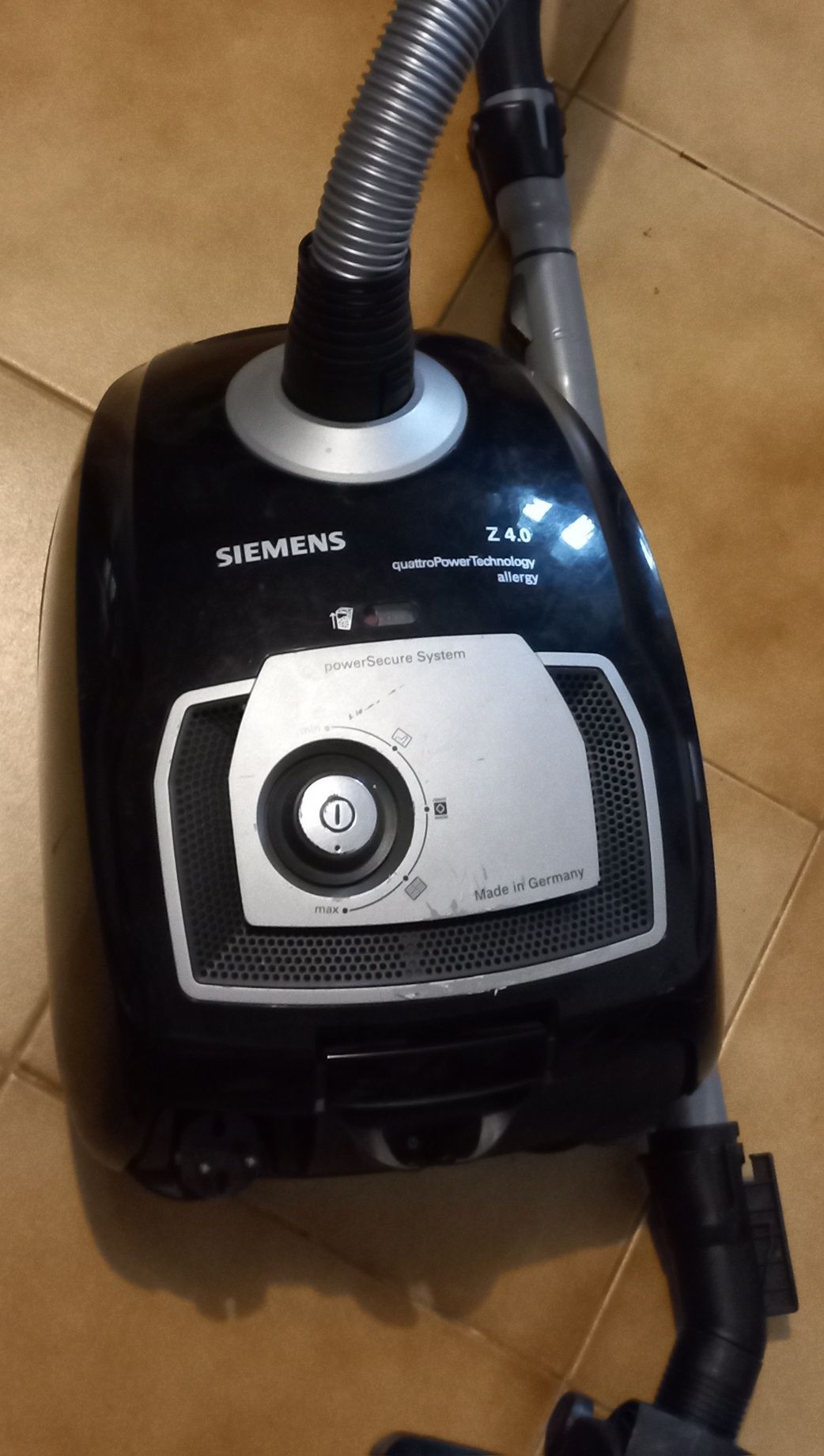 Aspirador Siemens  a funcionar bem