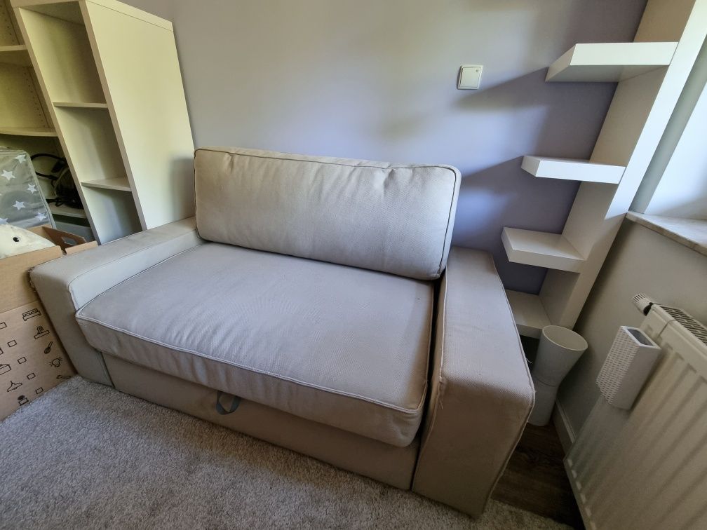 Sofa 2os. IKEA VILASUND ROZKŁADANA z pojemnikiem na posciel.