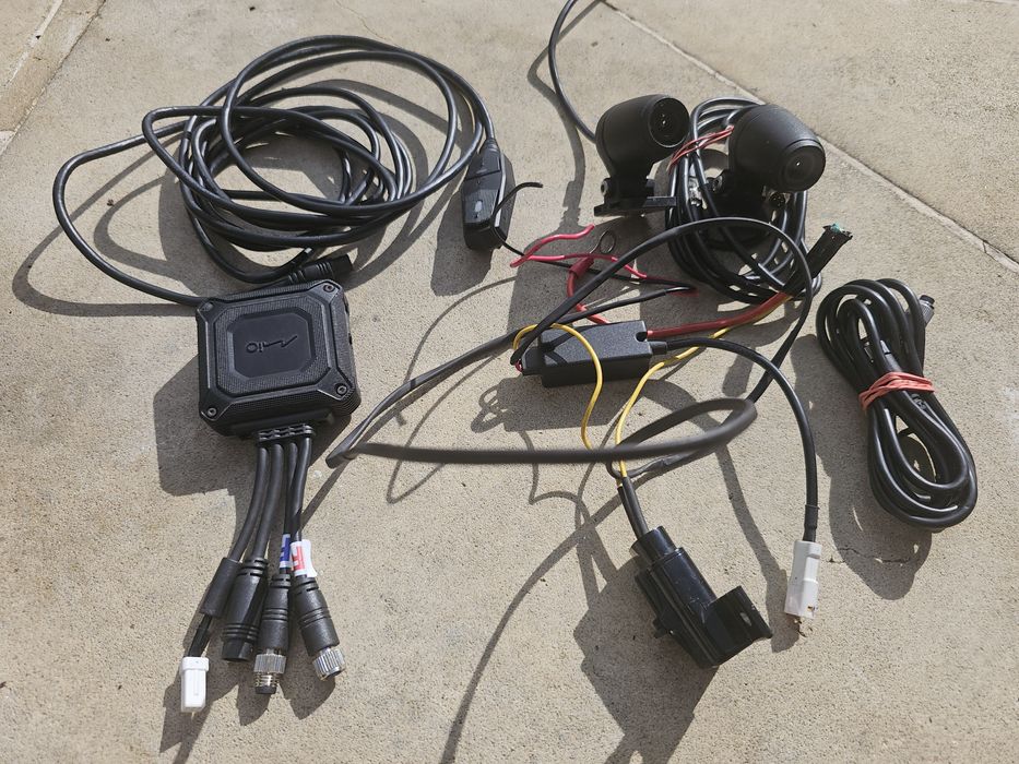 Wideorejestrator  motocyklowy podwójna kamera MiVue M760D