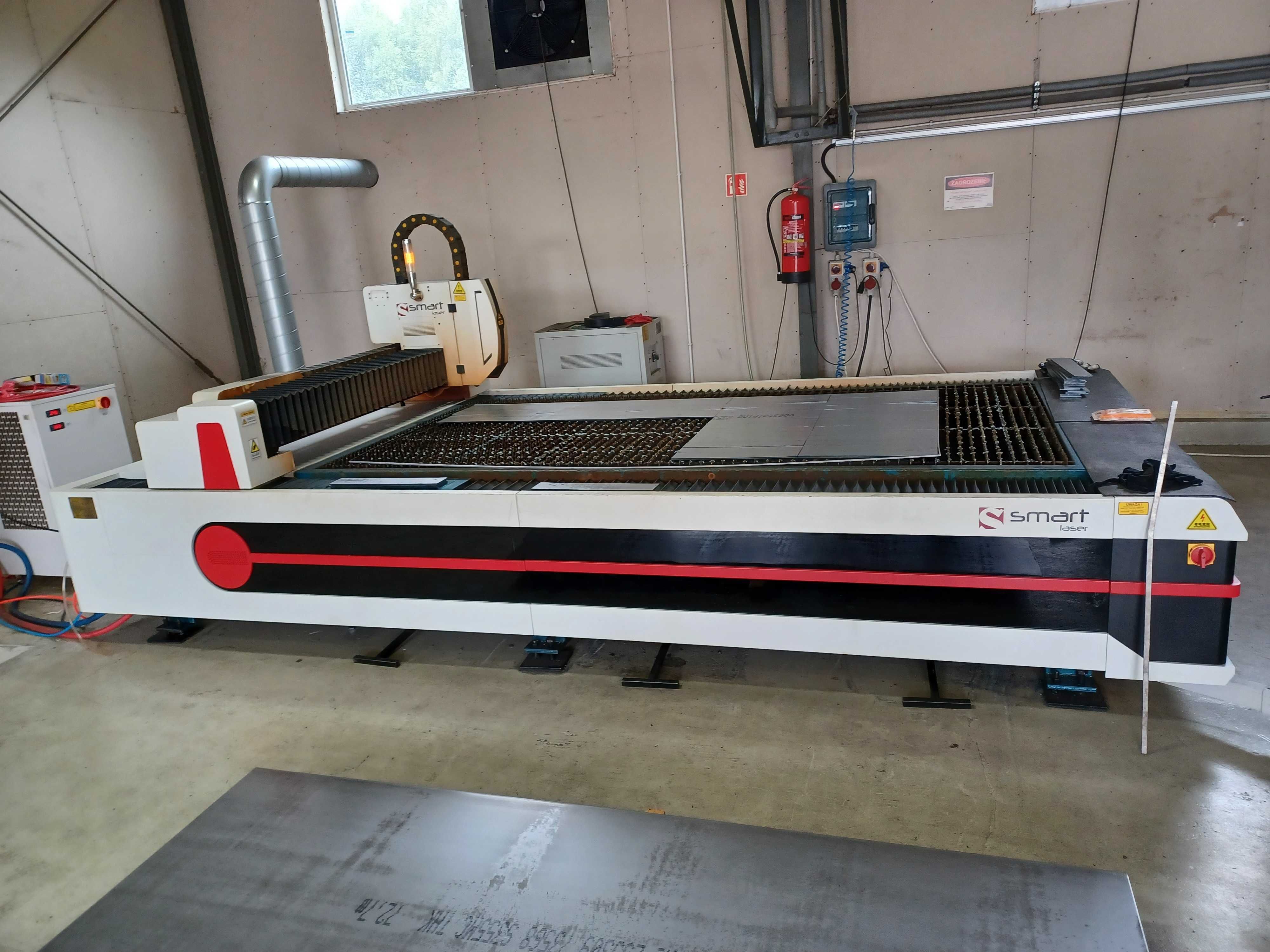 Cięcie laserem CNC / Gięcie blachy CNC