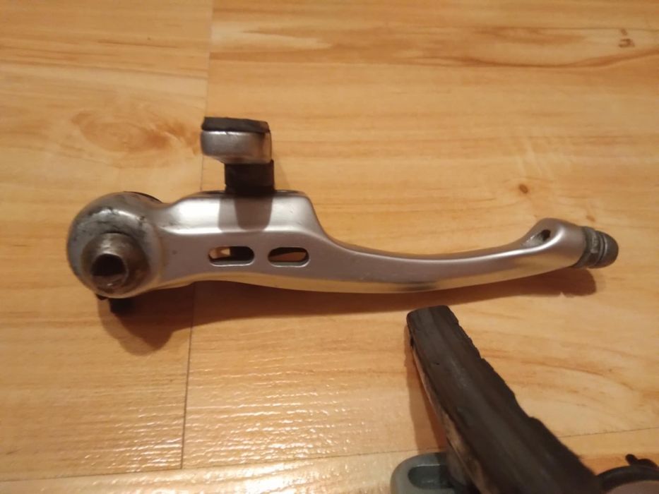 Dwie szczęki hamulcowe XLC