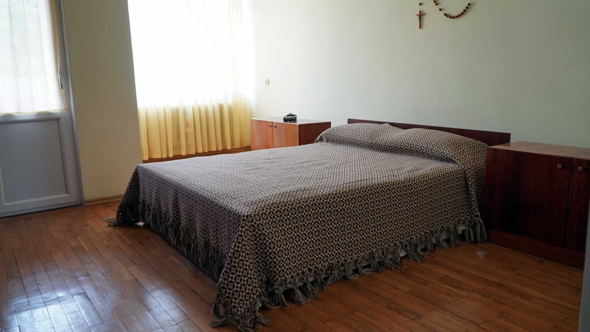 Цегляний будинок