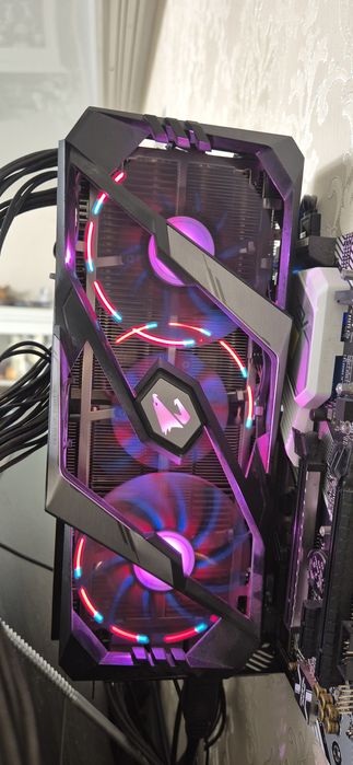 Gigabyte 2060 Super AUROS 8Gb, 3 ,вентилятора.