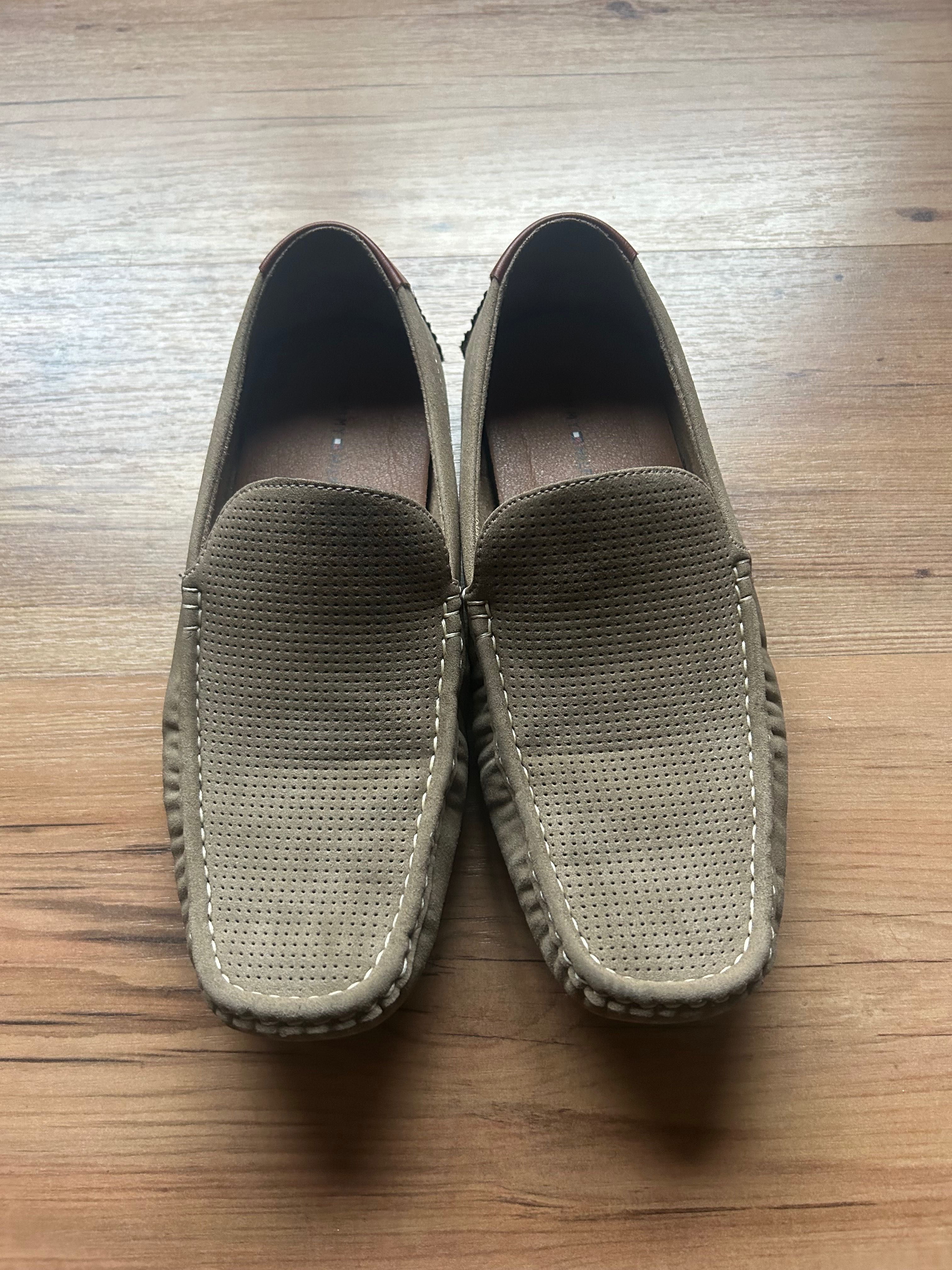 Tommy Hilfiger TH  piękne mokasyny perforowane j.nowe R.40 Unisex
