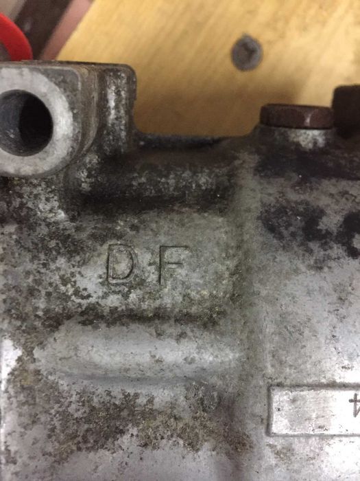 Компресор кондиціонера 1,6 HDI Citroen Peugeot B9 3008, 5008 С3 С4