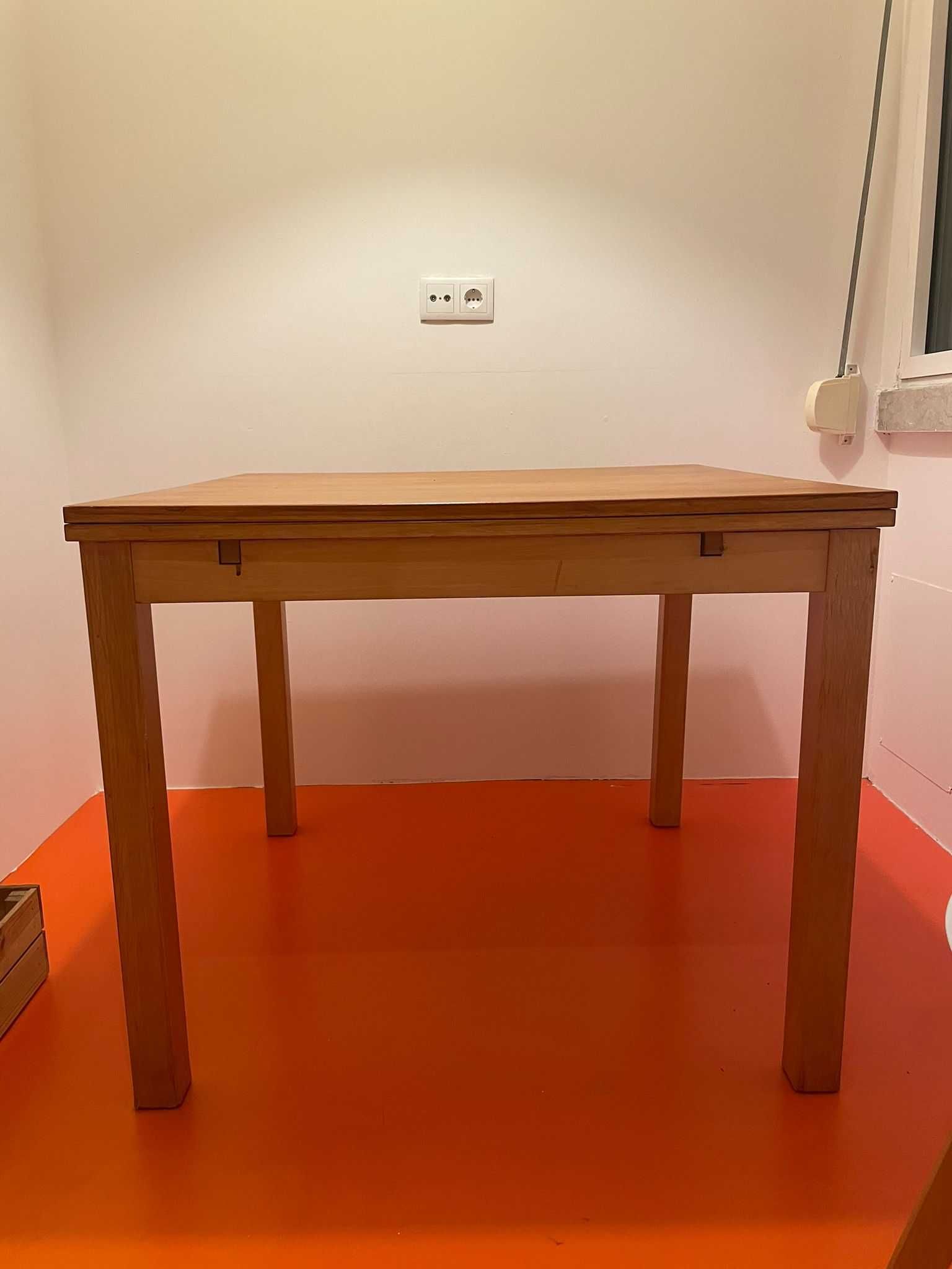 Mesa Extensível IKEA