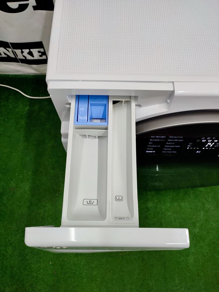 Пральна машина LG ThinQ Direct Drive 10kg AIDD, TrueSteam, TurboWash