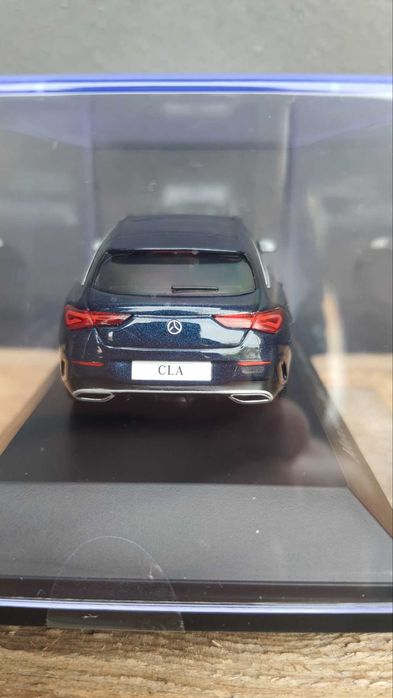 Коллекционные модели 1/43 машинки игрушки модельки