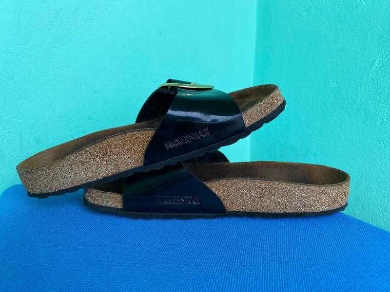 Шльопанці Birkenstock Madrid Big Buckle