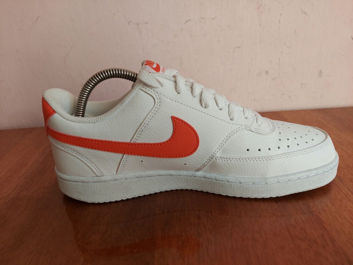 Кроссовки фірми Nike Court Vision оригінал 

Розмір по бірці:
Us 8 UK