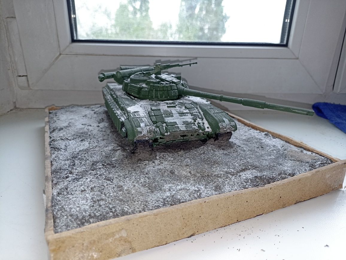 ДИОРАМА "Украинский танк Т-64БВ зимой"