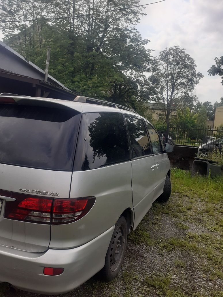 Sprzedam toyotę previa