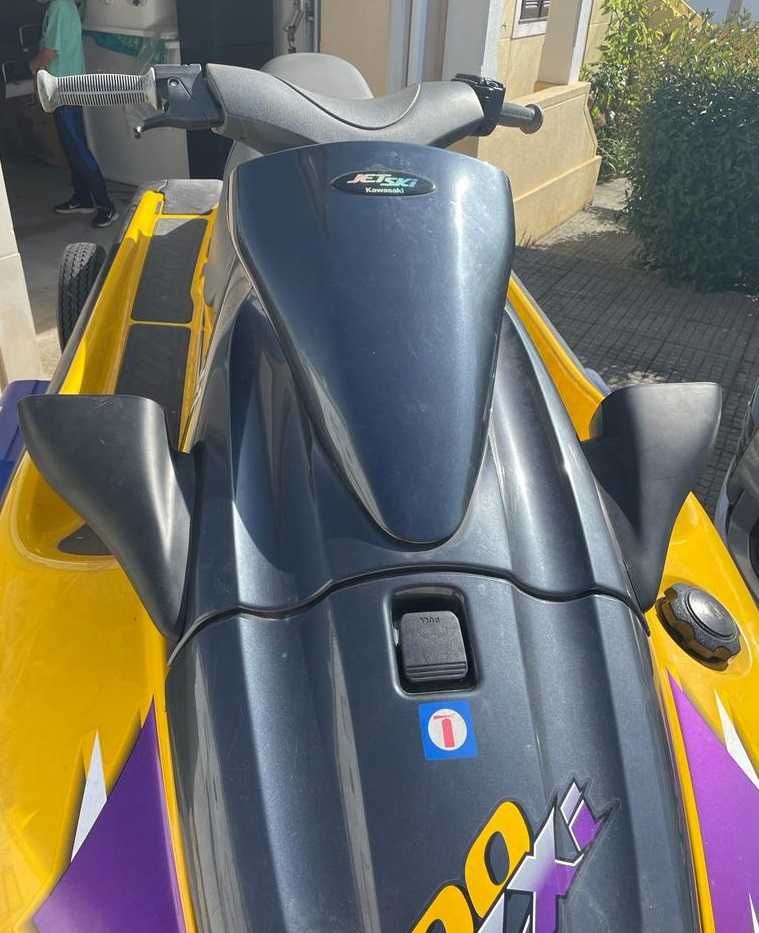 Mota de água Kawasaki ZXI 1100 com atrelado - Excelente estado