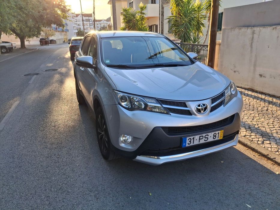 Toyota RAV4 2.0 D-4D Adventure