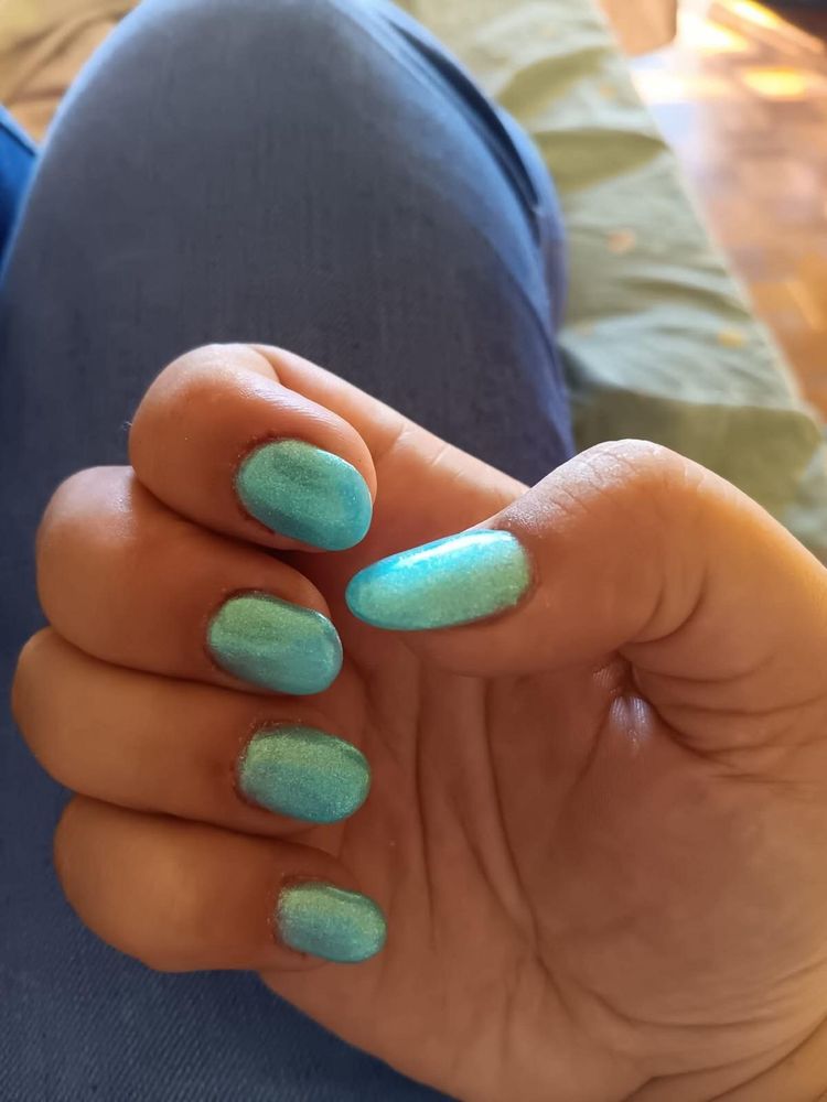 Manicure e pedicure e depilação