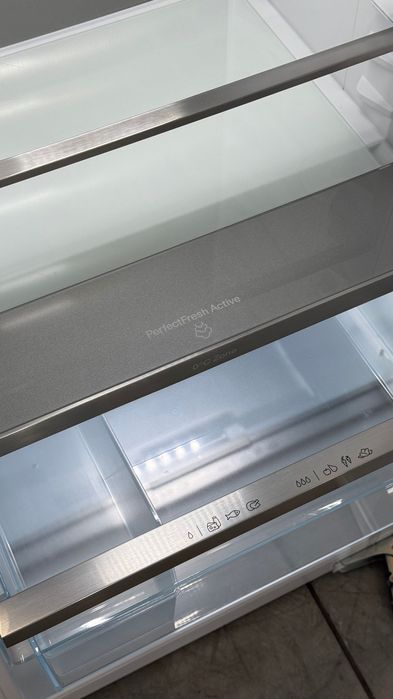 Комплект холодильник K7773D морозильна камера FNS7794E з льодогенер.