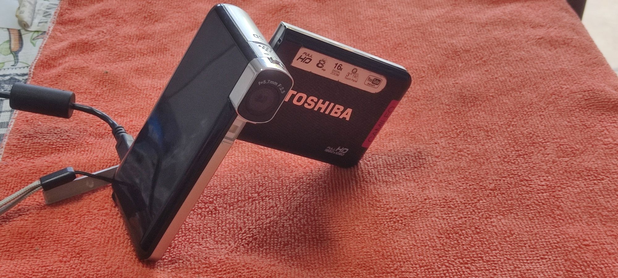 Câmara Toshiba s30