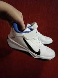 оригінал (27.5 розмір) Nike Omni Multi-Court PS 'White Dark Obsidian'