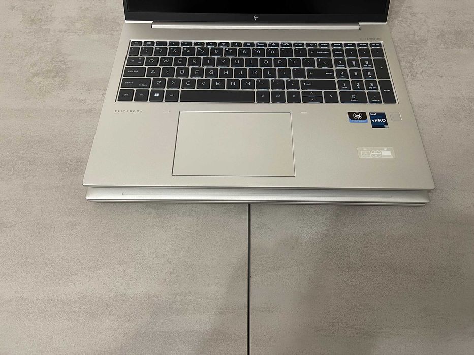 Ультрабук HP EliteBook 860 G9, 16" FHD+ IPS, i5-1245U, 16GB, 512GB SSD