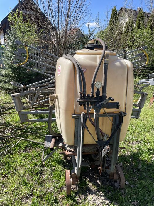 Zbiornik opryskiwacza 400L