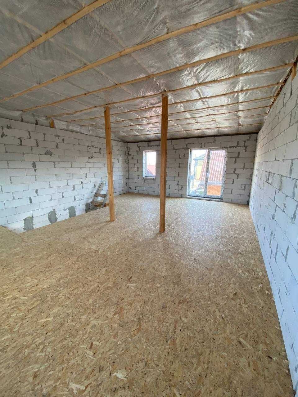 Терміновий Продаж 2-поверхового Таунхасу по вул.Зінченка