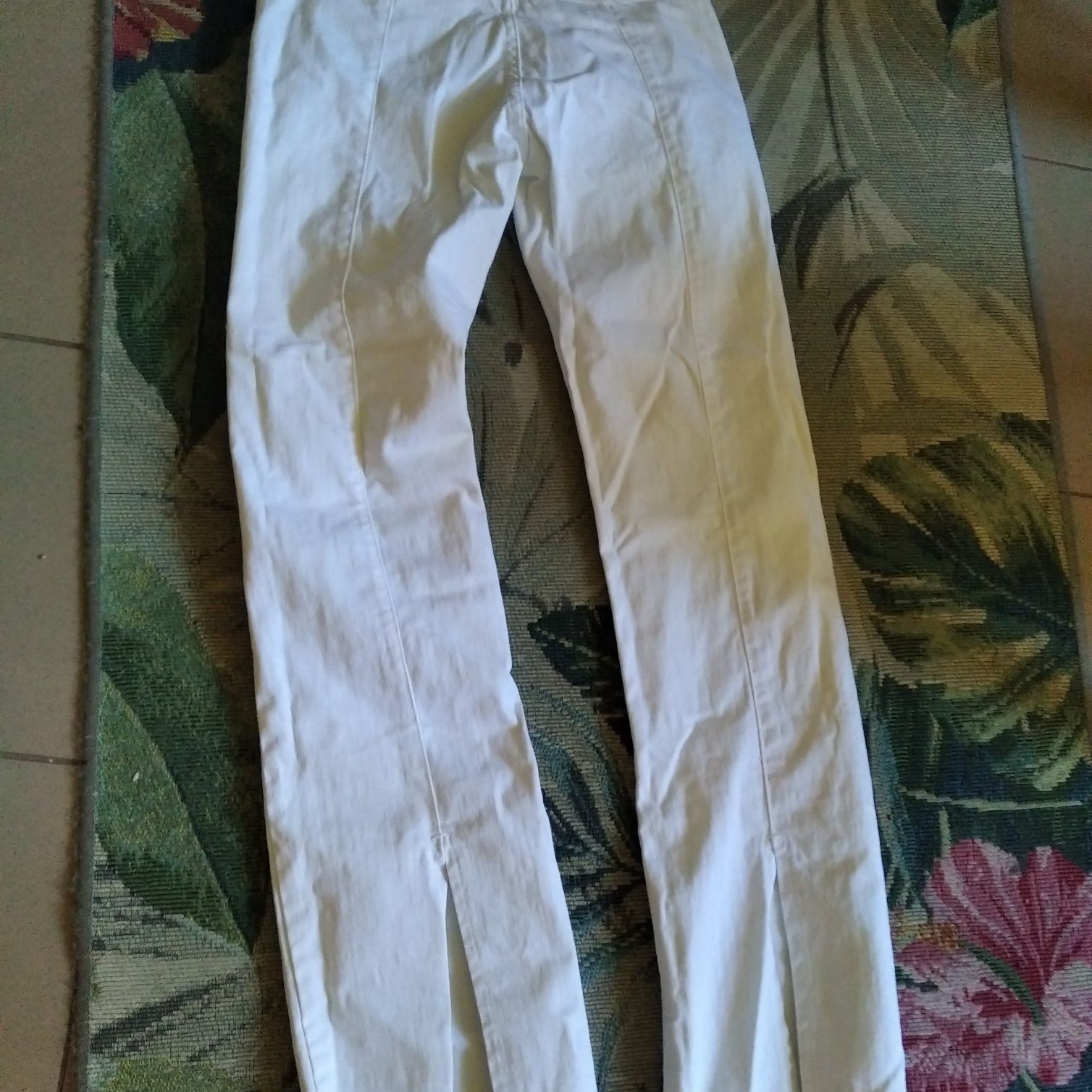 Spodnie damskie białe Moto rozmiar S dzwony