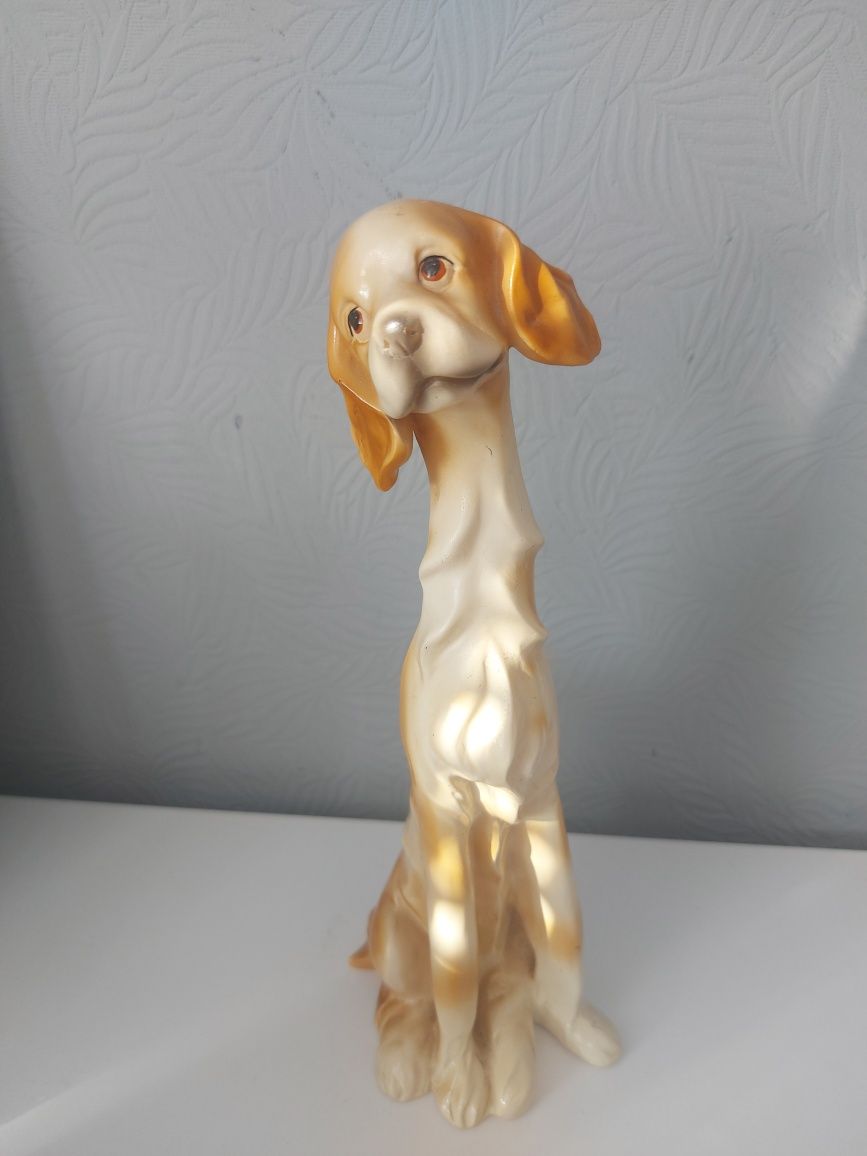 Вінтажна статуетка собака
