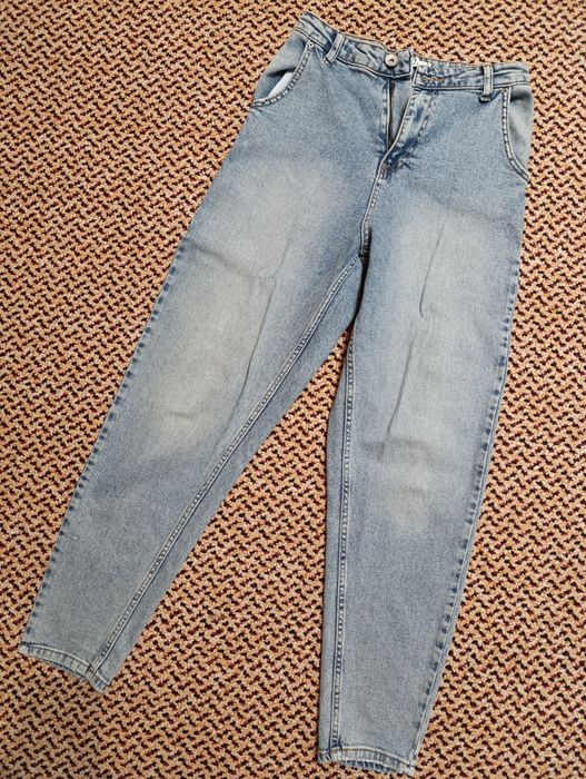 Стильні джинси МОМ