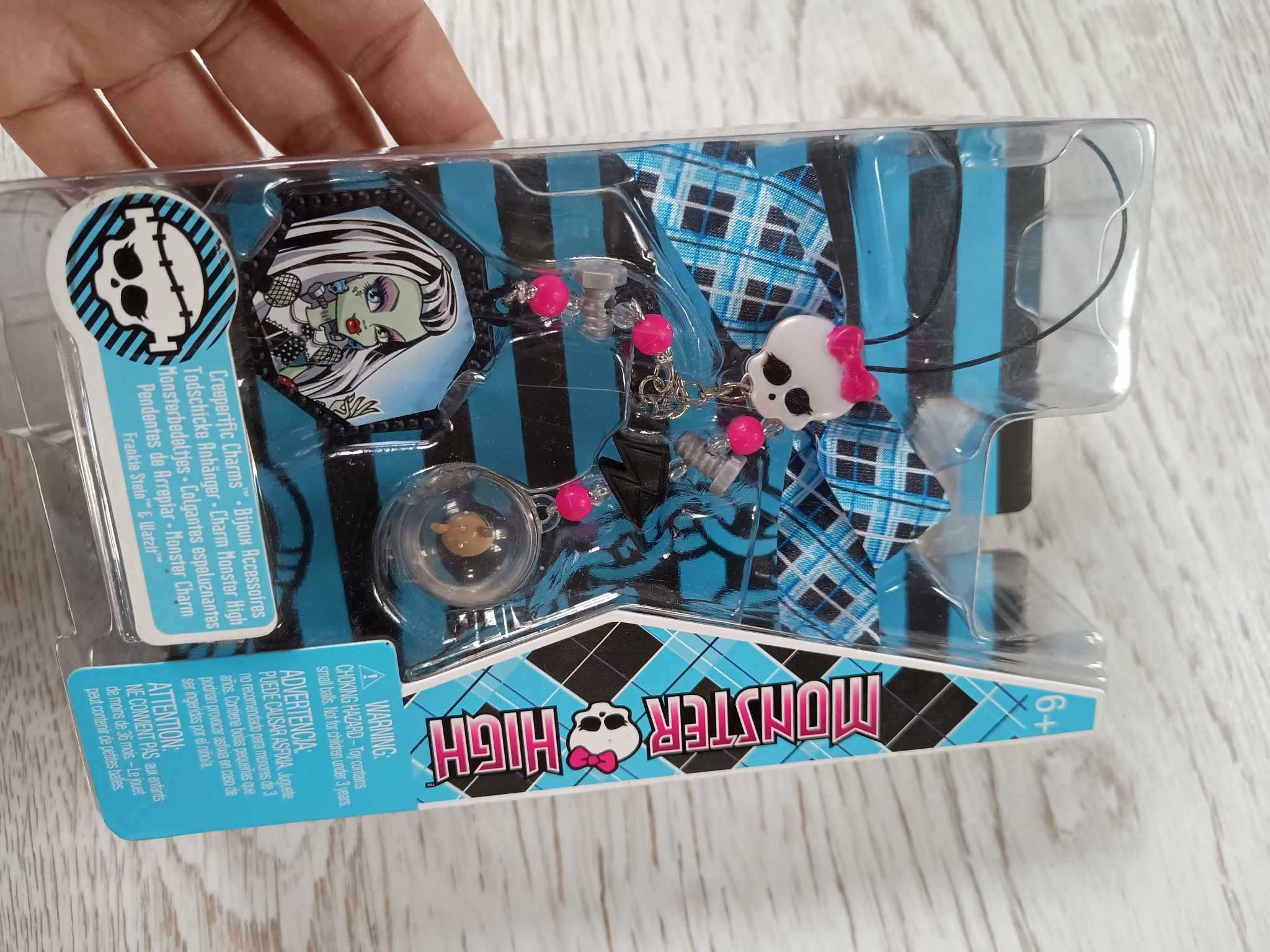 nowy brelok Monster High Frankie Stein w pudełku